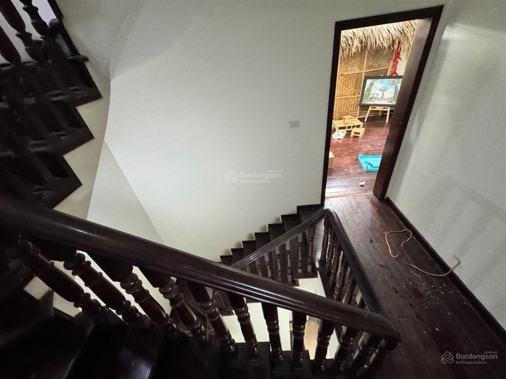 Lô góc kđt trung yên  ng bá khoản 94m x 4 tầng, mặt tiền 17m, vỉa hè rộng, kinh doanh tốt 56 tỷ