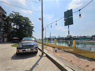 Đường ô tô 8m, 3m x 18m, nhà siêu rộng, mặt bằng kinh doanh tốt