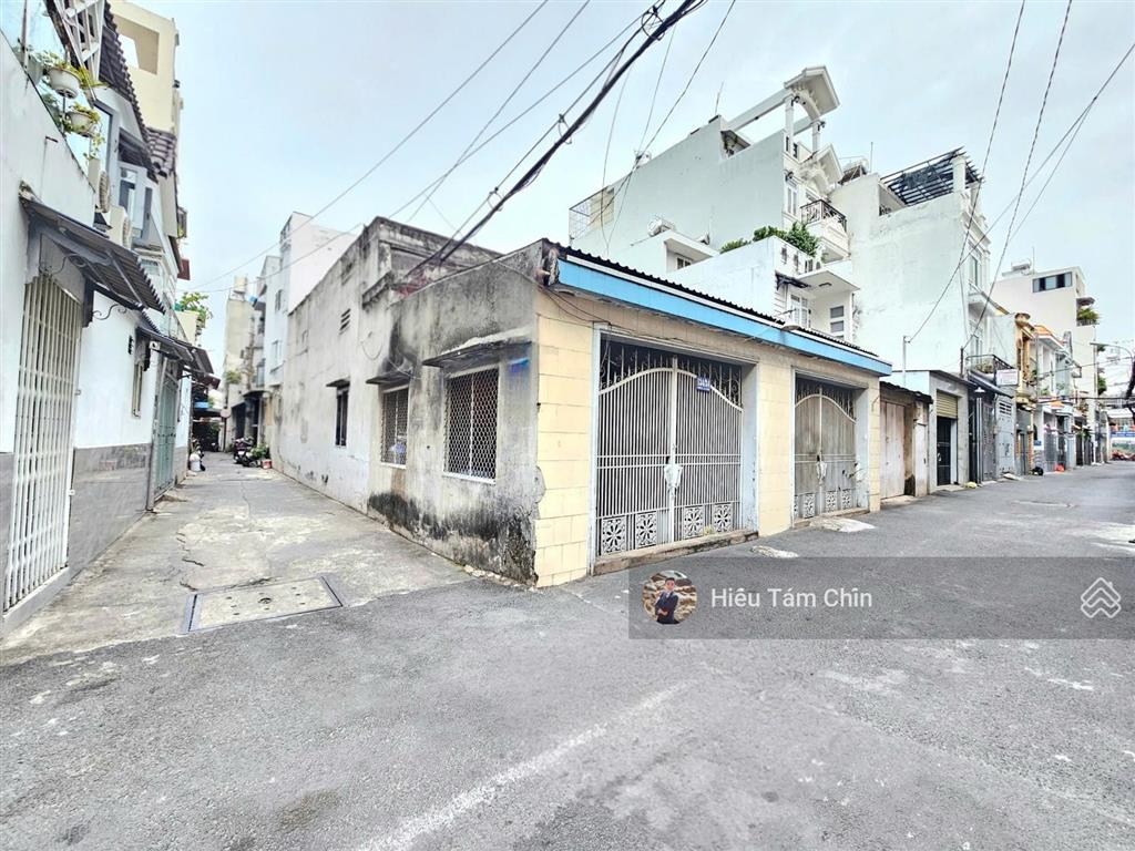 Hẻm xe hơi vinfast, 4.15m x 11m x 2 tầng, sổ đẹp, vị trí đẹp, khu dân trí