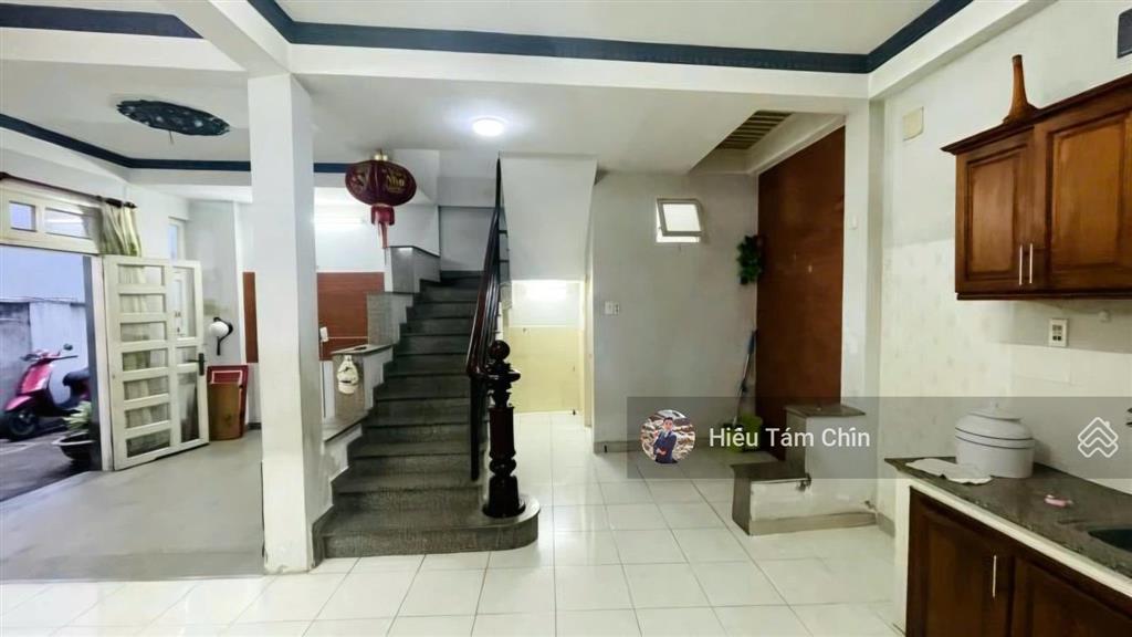 Siêu hiếm, nhà 7,2m x 7m x 3 tầng, ngay trường thcs linh trung, thủ đức