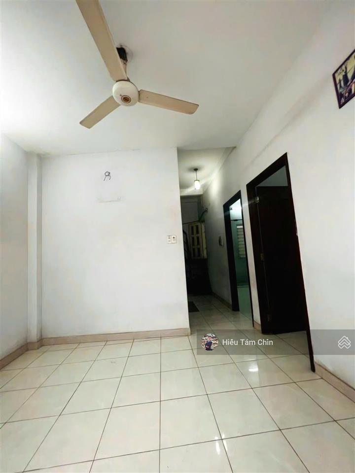 Nhà đẹp 7,2m x 7m x 3 tầng, ngay trường thcs linh trung, vị trí đẹp