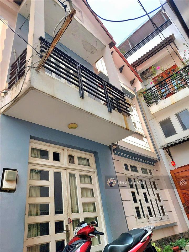 Nhà đẹp 7,2m x 7m x 3 tầng, ngay trường thcs linh trung, vị trí đẹp