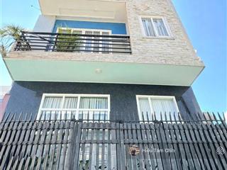 Cách chùa ngọc hoàng chỉ 100m, 40m2, nhà 5 tầng, hẻm hơn 4m, cách mặt tiền chỉ 10m