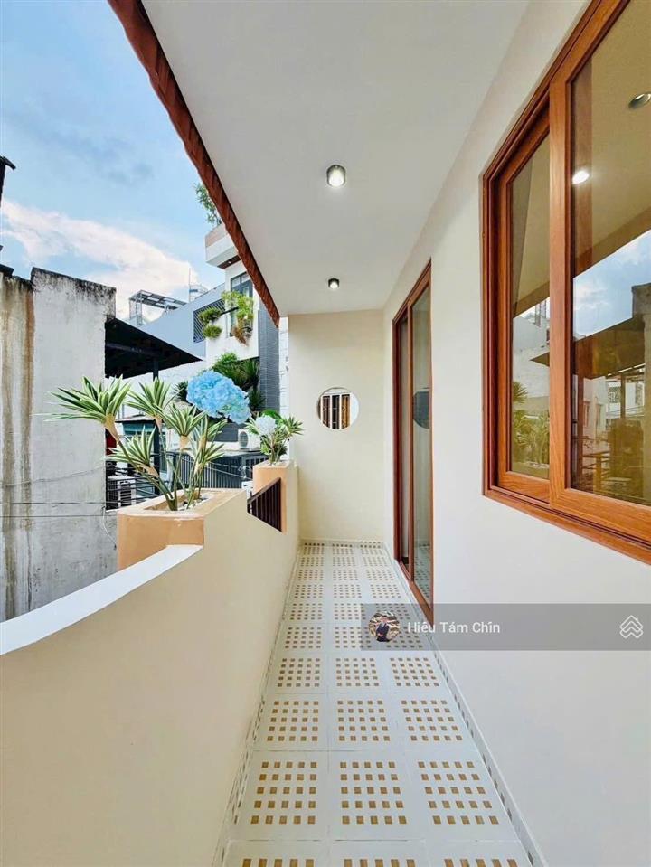 Siêu phẩm villa ngay công viên, 5m x 15.3m x 2 tầng, xây mới 2026