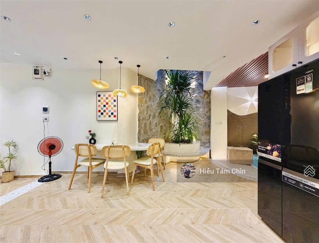 Siêu phẩm villa ngay công viên, 5m x 15.3m x 2 tầng, xây mới 2026