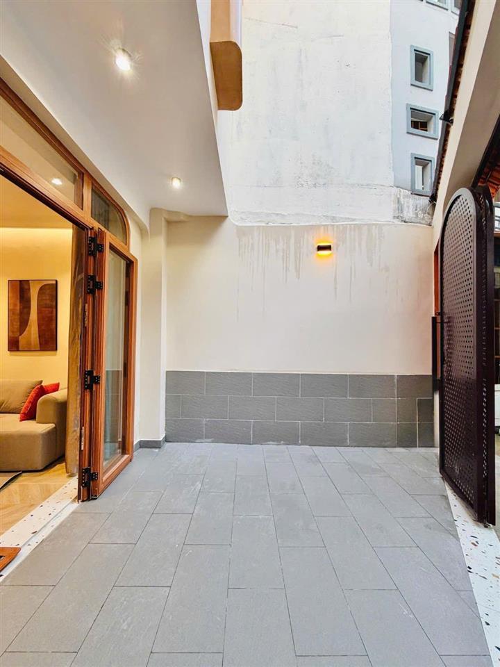 Siêu phẩm villa ngay công viên, 5m x 15.3m x 2 tầng, xây mới 2026