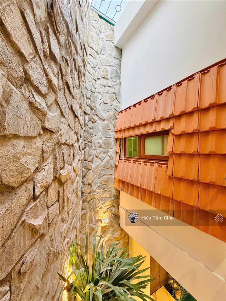 Siêu phẩm villa ngay công viên, 5m x 15.3m x 2 tầng, xây mới 2026