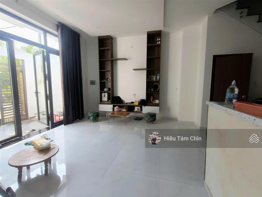 Nhà 5.5m x 10m x 4 tầng, khu osaka đẹp và tiềm năng cao