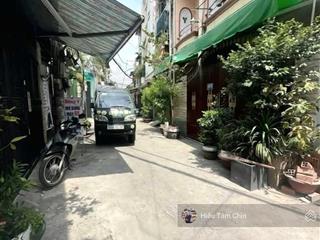 Vị trí đẹp, 3.45m x 15m x 3 tầng, chợ bà chiểu, cách bờ kè 30m