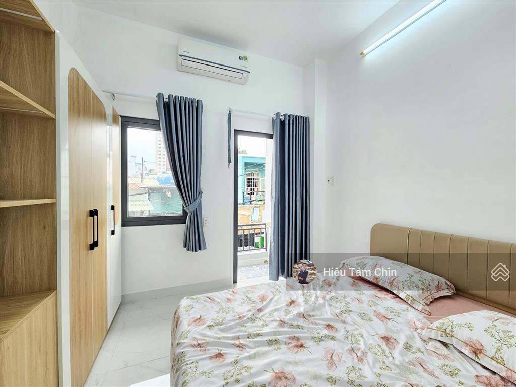 Vị trí đẹp, 3.45m x 15m x 3 tầng, chợ bà chiểu, cách bờ kè 30m