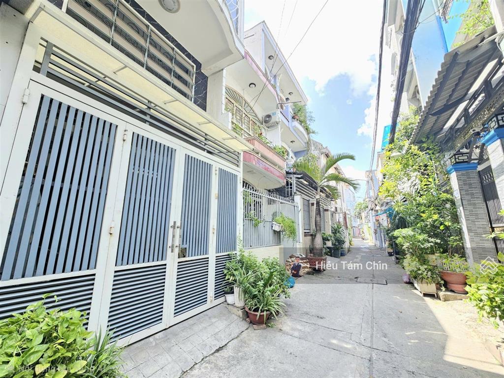 Giá cực sốc, 5.1m x 12m x 3 tầng, hẻm thông vf3 vinfast, đang vay ngân hàng