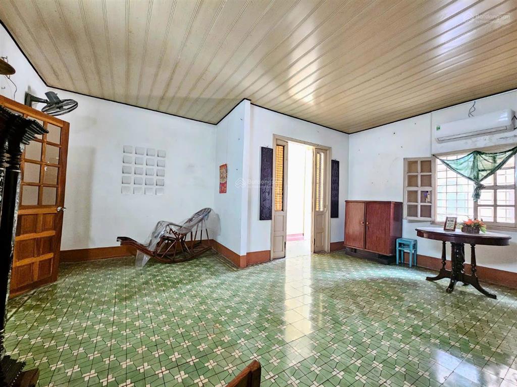 Hiếm có khó tìm, đối diện bidv quận 3, 7,7m x 13m x 3 tầng, vinfast đỗ cửa