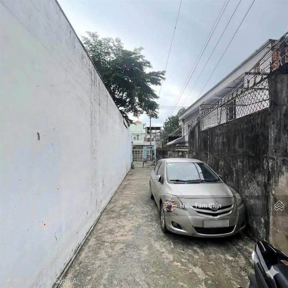 Nhà to giá tốt, ô tô đỗ, 64.6m2, trệt lầu, 5 phòng rộng thoáng