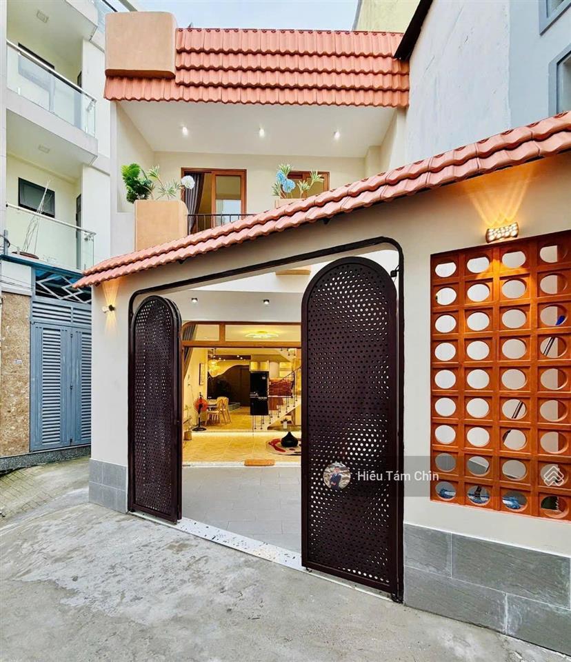 Siêu phẩm villa ngay công viên, 5m x 15,3m x 2 tầng, xây mới 2026