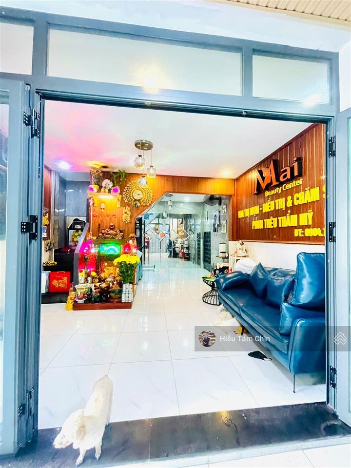 Siêu hiếm, 36m2, nhà 3 tầng, 2pn, sân thượng rộng