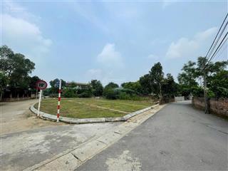 Trục chính vào nghỉ dưỡng làng mít  cổ đông  sơn tây