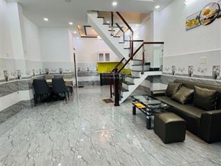 Q7 nhà đẹp ở ngay lô góc thoáng sáng ngang 4,5m lâm văn bền nhỉnh nhẹ 5 tỷ tl