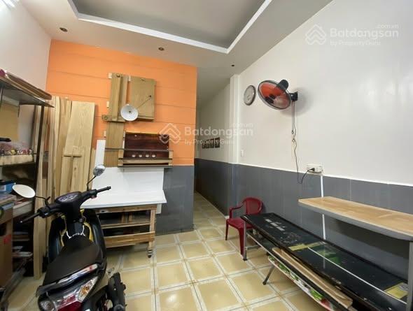 Q7  bán nhà hẻm 62 lâm văn bền  hxh  4pn chỉ  5 tỷ nhỉnh nhẹ