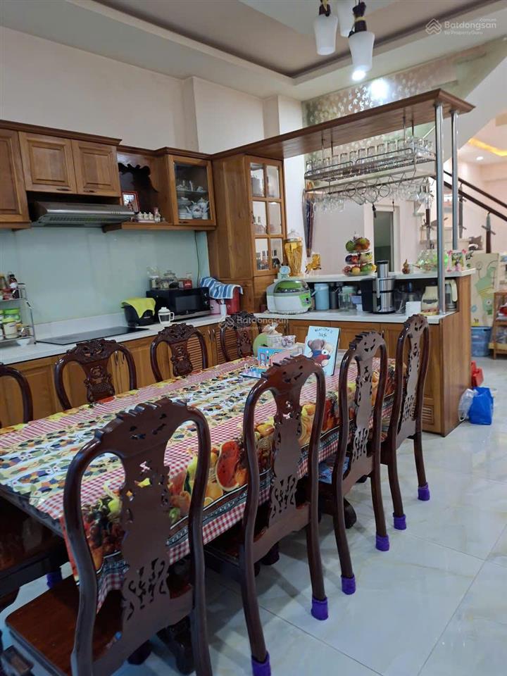 Nhà đẹp 4 tầng  full nội thất cao cấp  đón đầu song hành ql50 thông xe  nhỉnh 8 tỷ