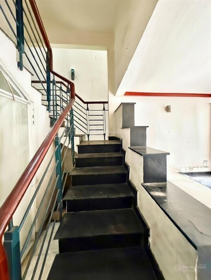 Q8  cỗ máy tạo dòng tiền lớn  chdv 5 tầng  80m² 400m² sàn giá 8.x tỷ nhỏ