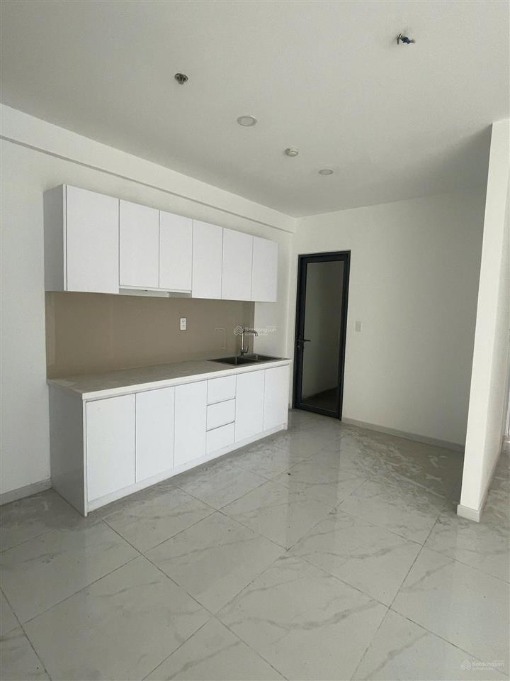 Ngộp bank bán 2pn 2wc 5tỷ4 và 5tỷ9 tại d'lusso quận 2