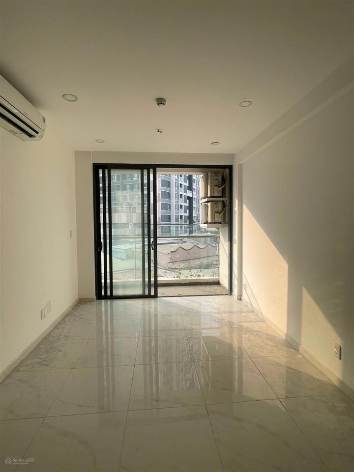 Ngộp bank bán 2pn 2wc 5tỷ4 và 5tỷ9 tại d'lusso quận 2