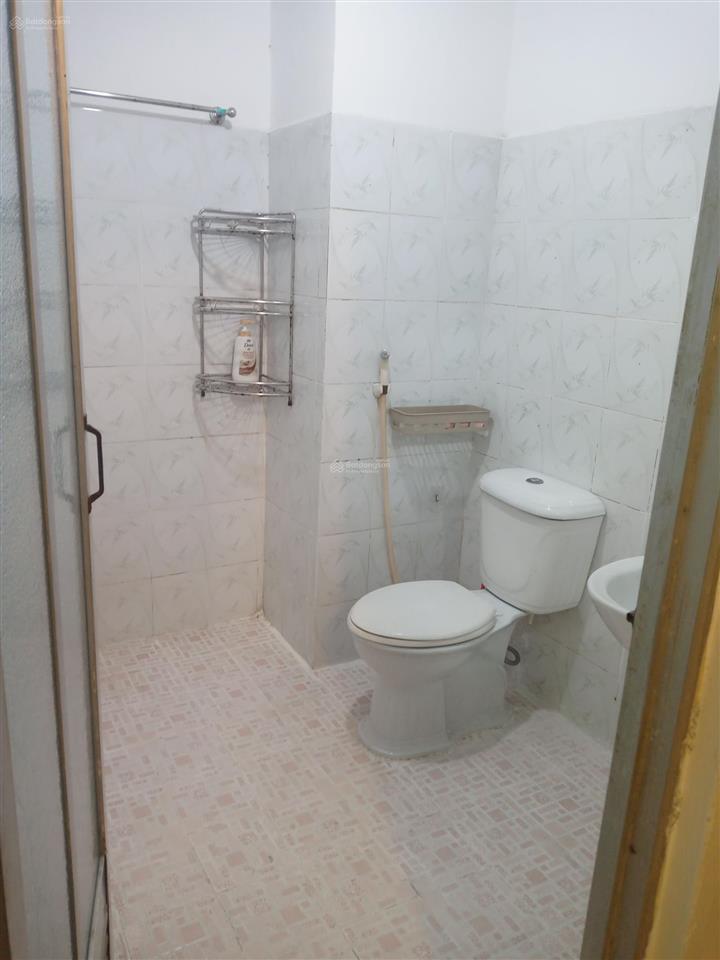 Cho thuê căn hộ cc 2pn, full, 5tr sát đường đào trinh nhất  phạm văn đồng, thủ đức