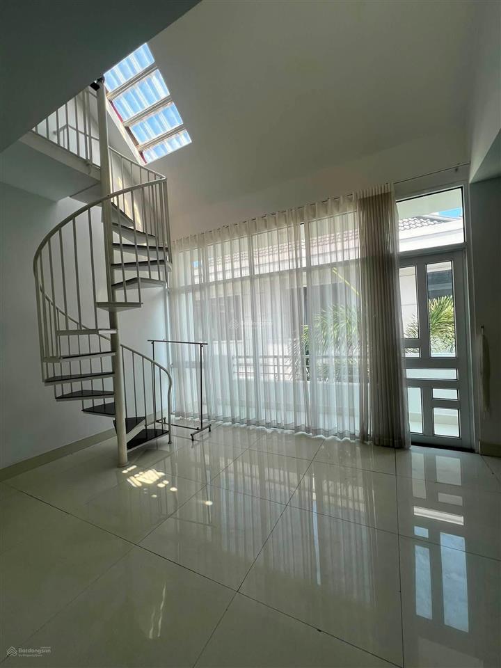 Bán biệt thự 180m2 kdc liên phường gần global city quận 9 giá 23 tỷ