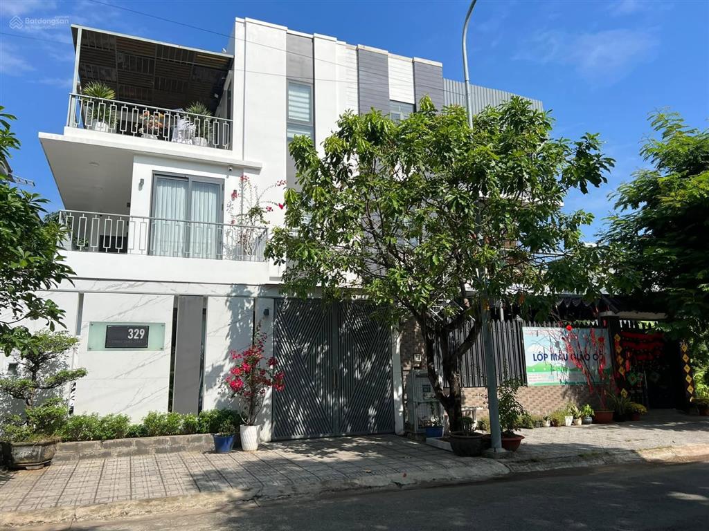 Bán biệt thự 180m2 kdc liên phường gần global city quận 9 giá 23 tỷ