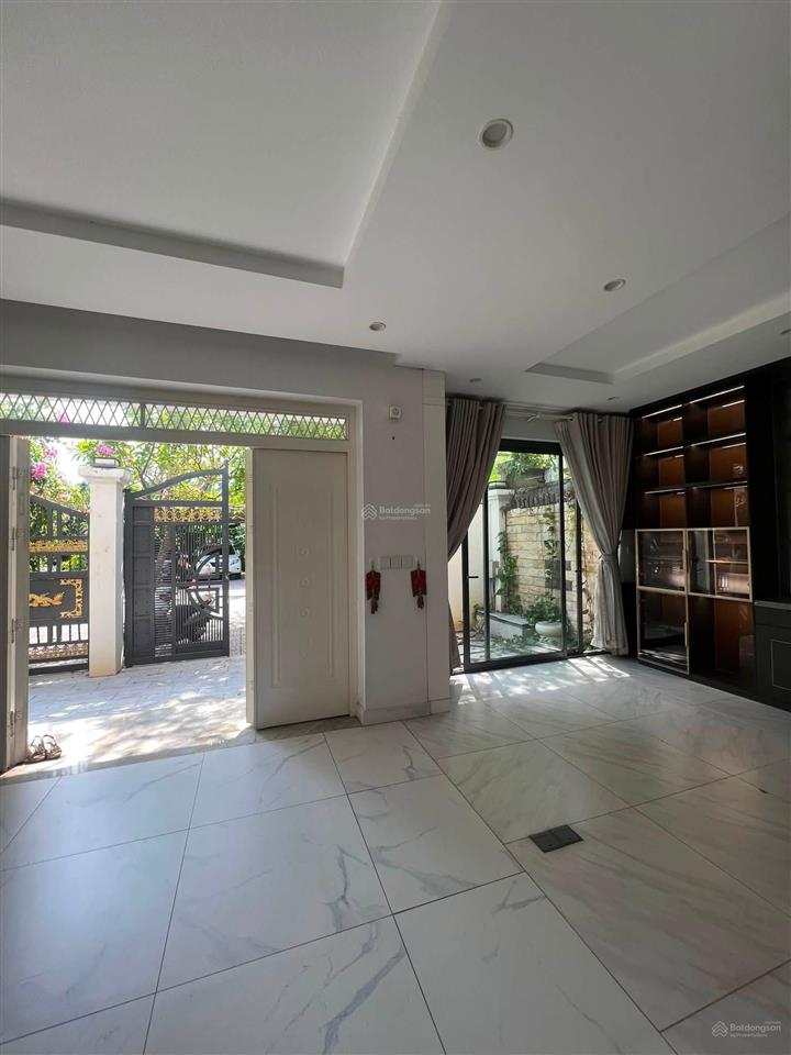 Bán biệt thự 180m2 kdc liên phường gần global city quận 9 giá 23 tỷ