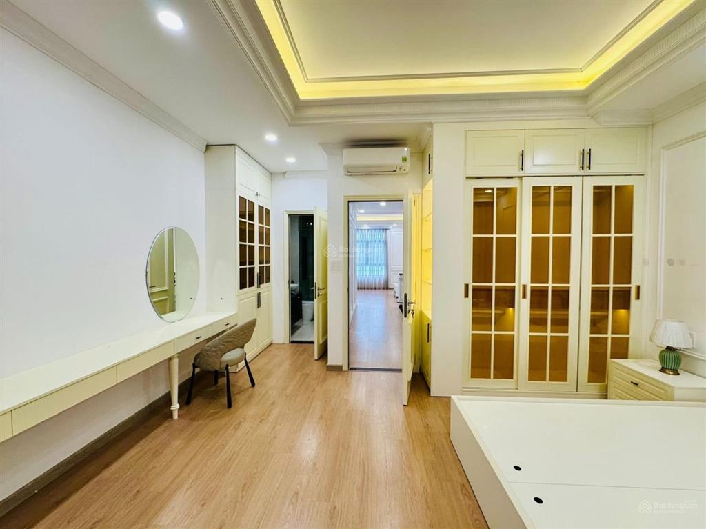 Cho thuê nhà verosa park khang điền đường liên phường quận 9 giá 40tr/tháng