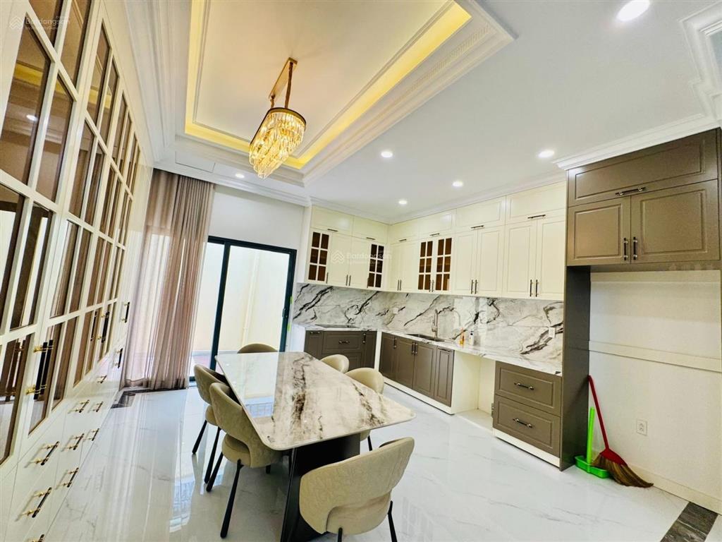 Cho thuê nhà verosa park khang điền đường liên phường quận 9 giá 40tr/tháng