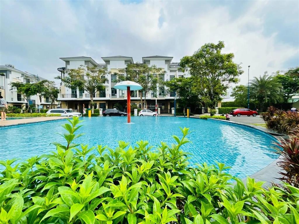 Cho thuê nhà verosa park khang điền đường liên phường quận 9 giá 40tr/tháng