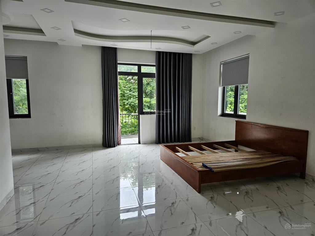 Bán biệt thự 212m2 kdc liên phường gần global city quận 9 giá 23 tỷ