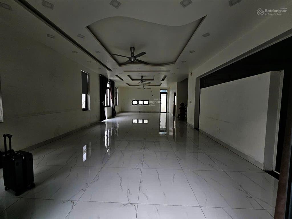 Bán biệt thự 212m2 kdc liên phường gần global city quận 9 giá 23 tỷ