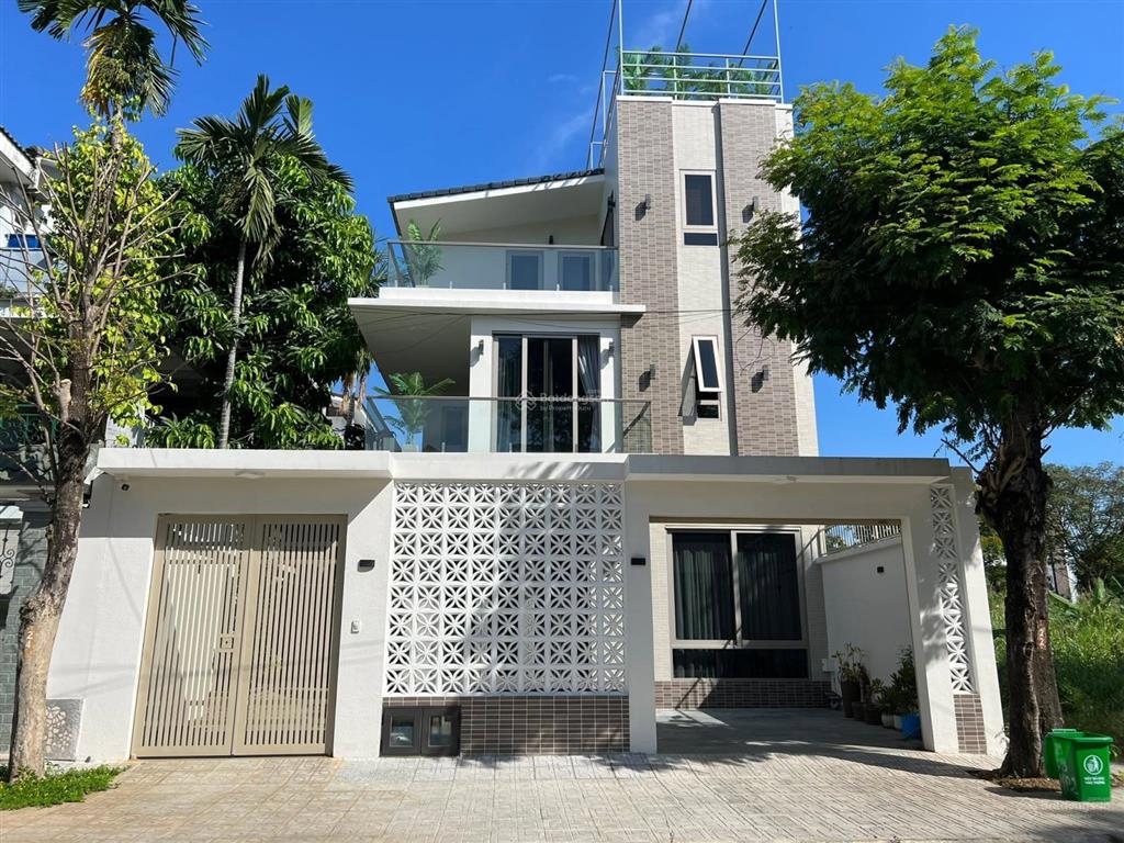 Bán biệt thự 212m2 kdc liên phường gần global city quận 9 giá 23 tỷ