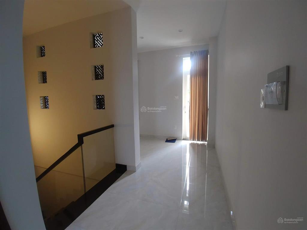 Cho thuê nhà compound liên phường gần global city quận 9 giá 15tr/tháng