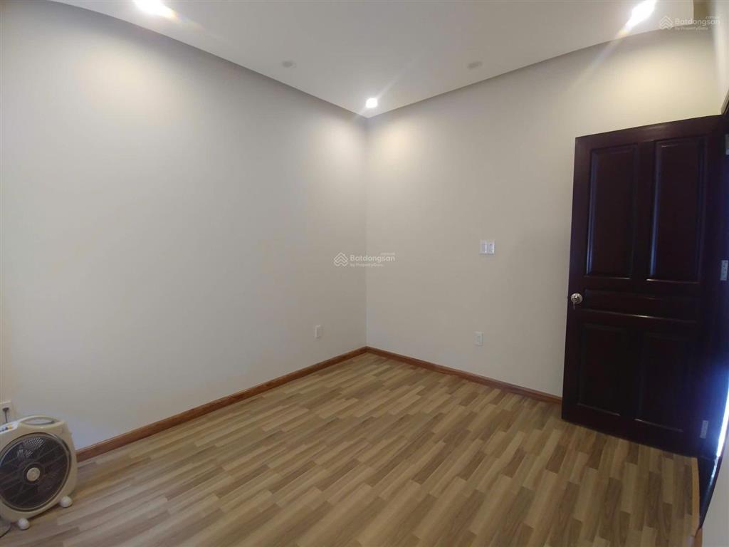 Cho thuê nhà compound liên phường gần global city quận 9 giá 15tr/tháng