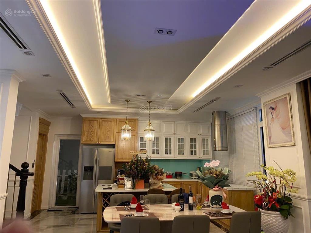 Cho thuê biệt thự sân vườn đường liên phường gần global city giá 35tr/tháng