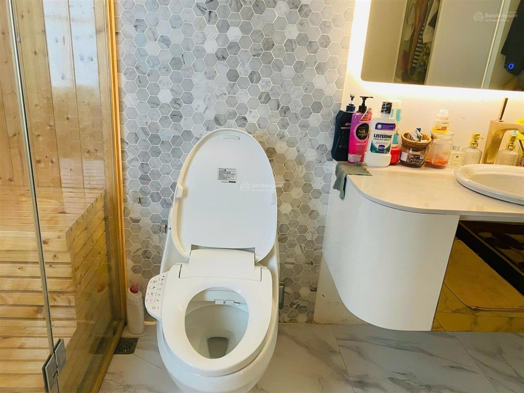 Cho thuê biệt thự sân vườn đường liên phường gần global city giá 35tr/tháng