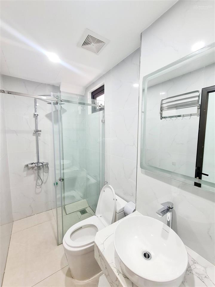 Nhà mặt ngõ lô góc 18 tỷ 40m2 6 tầng mt 5,5m thang máy gara ô tô kinh doanh minh khai hai bà trưng