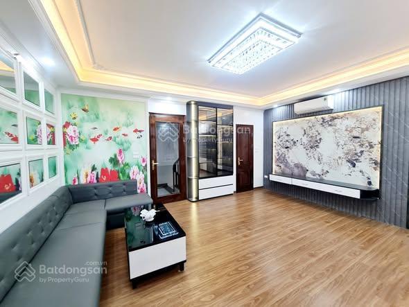 Nhà mặt ngõ lô góc 18 tỷ 40m2 6 tầng mt 5,5m thang máy gara ô tô kinh doanh minh khai hai bà trưng