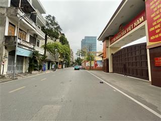 Bán nhà mặt phố 19 tỷ 40m 3 tầng mt 3,7m vỉa hè ô tô tránh kinh doanh hoàng sâm cầu giấy