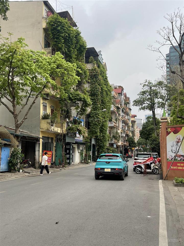 Bán nhà mặt phố 19 tỷ 40m 3 tầng mt 3,7m vỉa hè ô tô tránh kinh doanh hoàng sâm cầu giấy