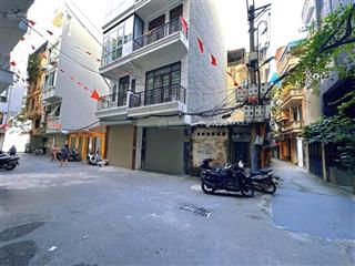 Bán đất mặt ngõ lô góc sát hồ 19 tỷ 35m mt 3,6m ô tô tránh kinh doanh trích sài tây hồ.