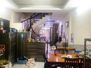 Nhà 2 tầng, 64m2, gần nguyễn thị thập, quận 7, giá 4.x tỷ (còn tl)