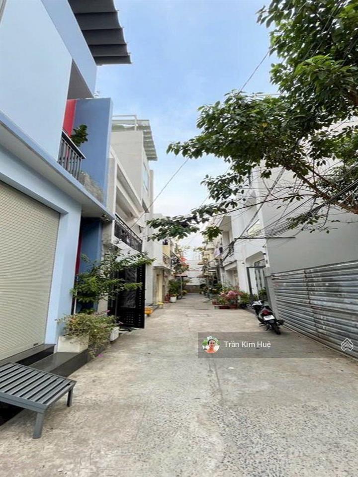 Đất trống ngang 5m, gần phú mỹ hưng, quận 7, nhỉnh 3 tỷ