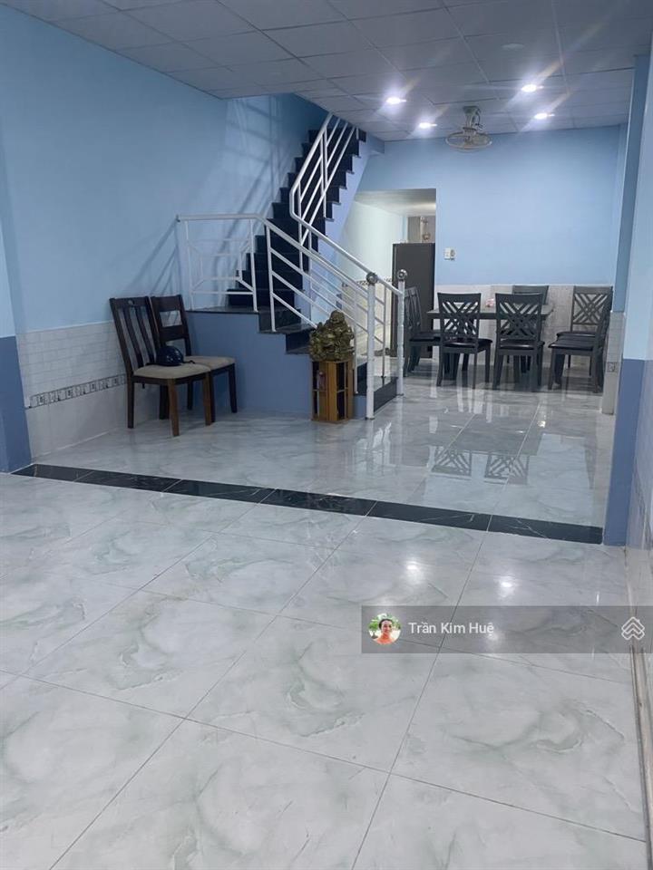 Nhà nở hậu, ở ngay, gần phú mỹ hưng, quận 7, chỉ 3.95 tỷ