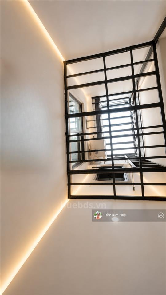 Nhà 68m2, ngang 4m, huỳnh tấn phát, quận 7, chỉ 4 tỷ nhỉnh
