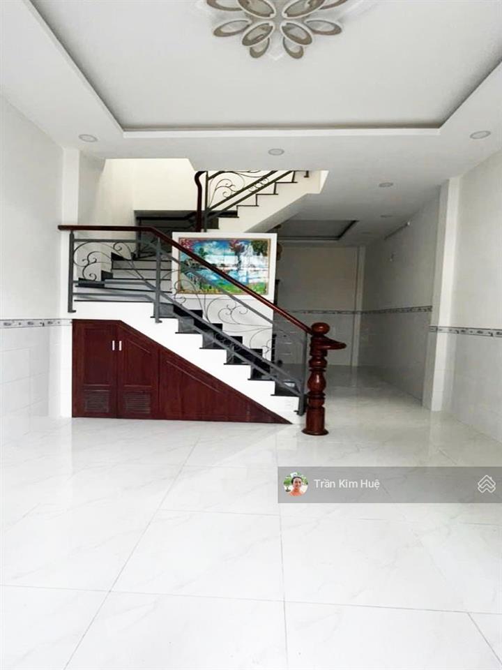 Bán nhà quận 7, 4x10, 2 tầng, hẻm 6m, trần xuân soạn, quận 7, chỉ 4 tỷ...
